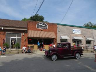 bank, restuarant, post office