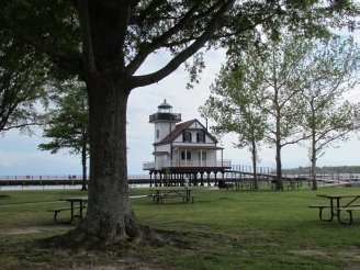 park & lighthouse