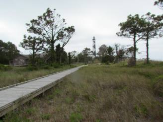 walk to lighthouse